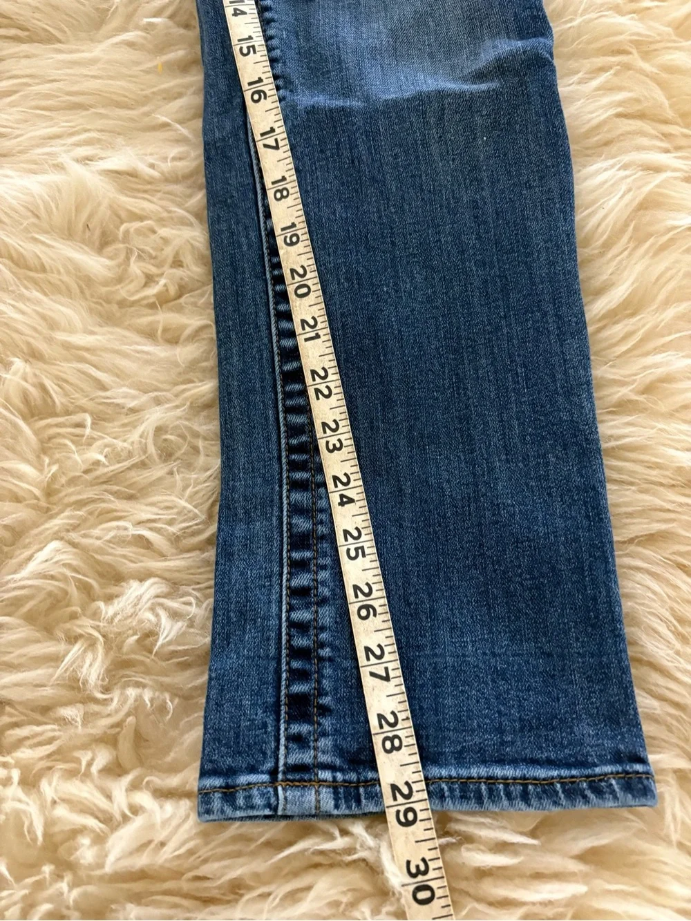 Kut from the Kloth Straight Leg Jeans in Dark Blue Wash